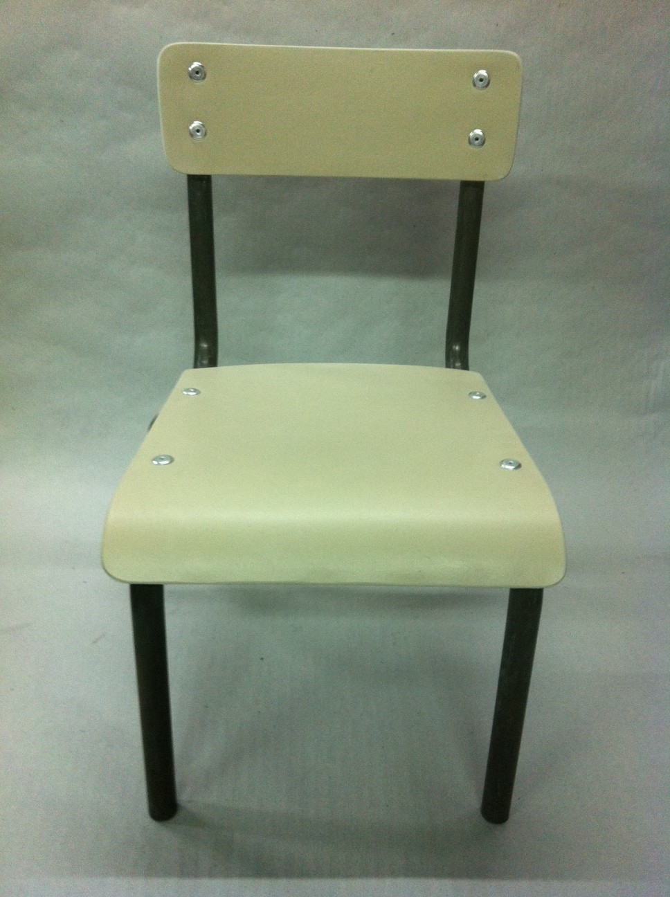 photo 2 Restauration Rapide // Chaise Enfant